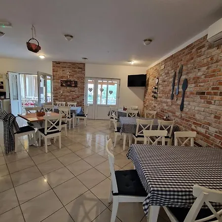 Pansion Pikolo Guest house Sveti Filip i Jakov